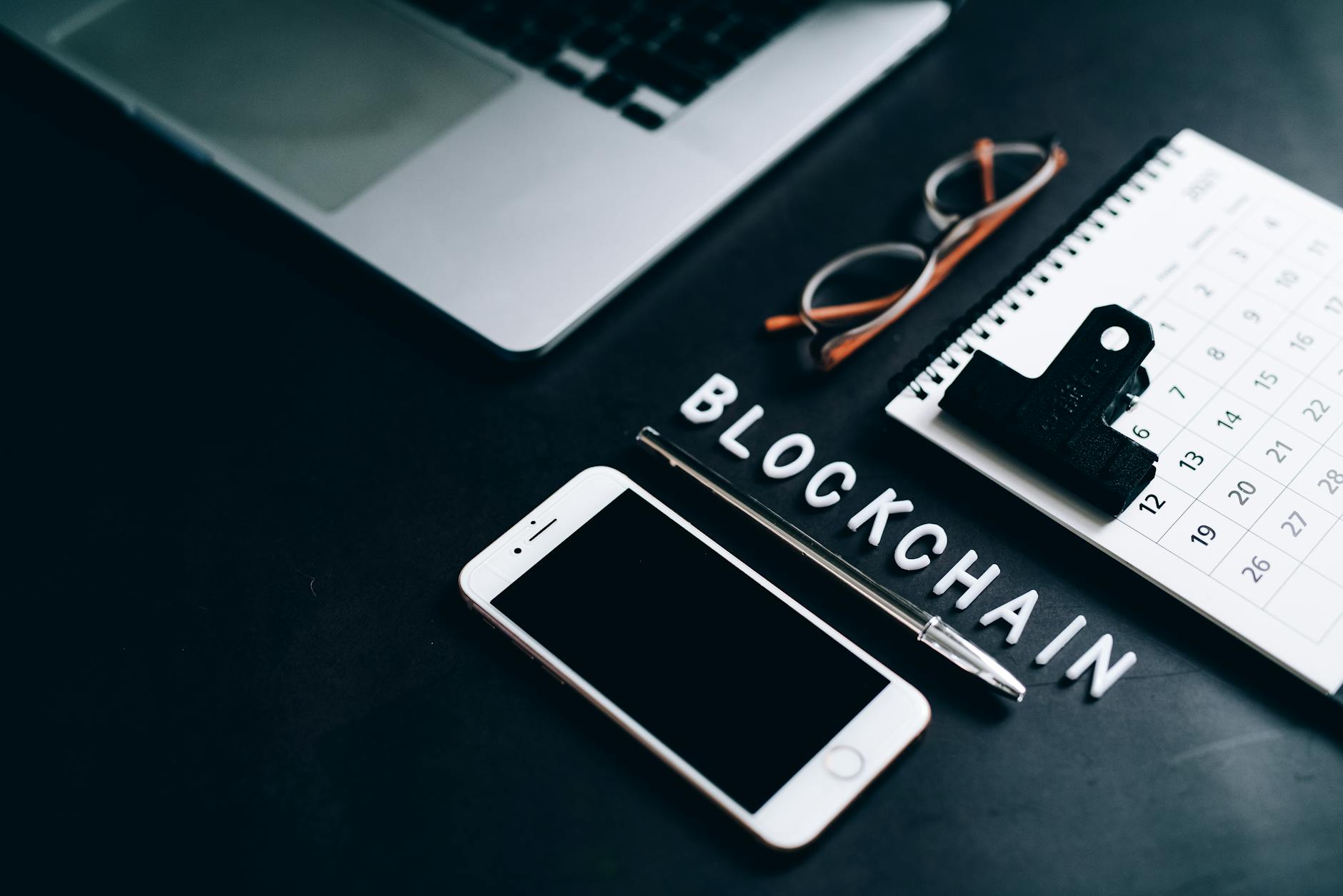 Architecting RAG-Powered AI Agents for Enterprises | AI App Builder ...